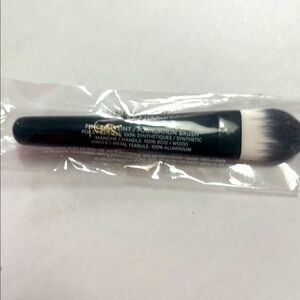 YSL Foundation Brush
